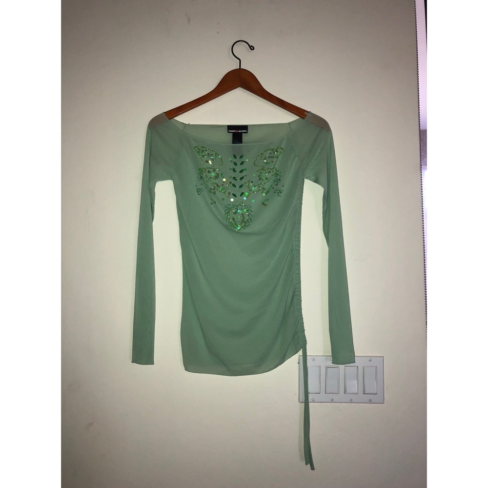 Green long sleeve shirt